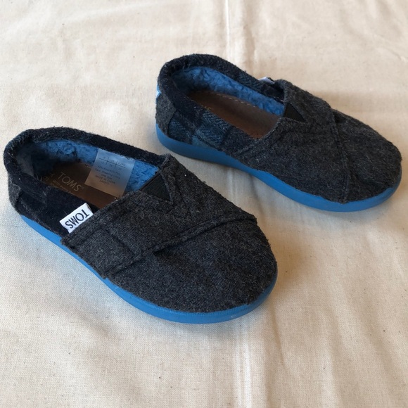 Toms Other - EUC Gray/Blue Wool Infant/Toddler Boys Toms 6